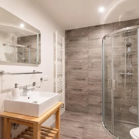 Apartment H+k *